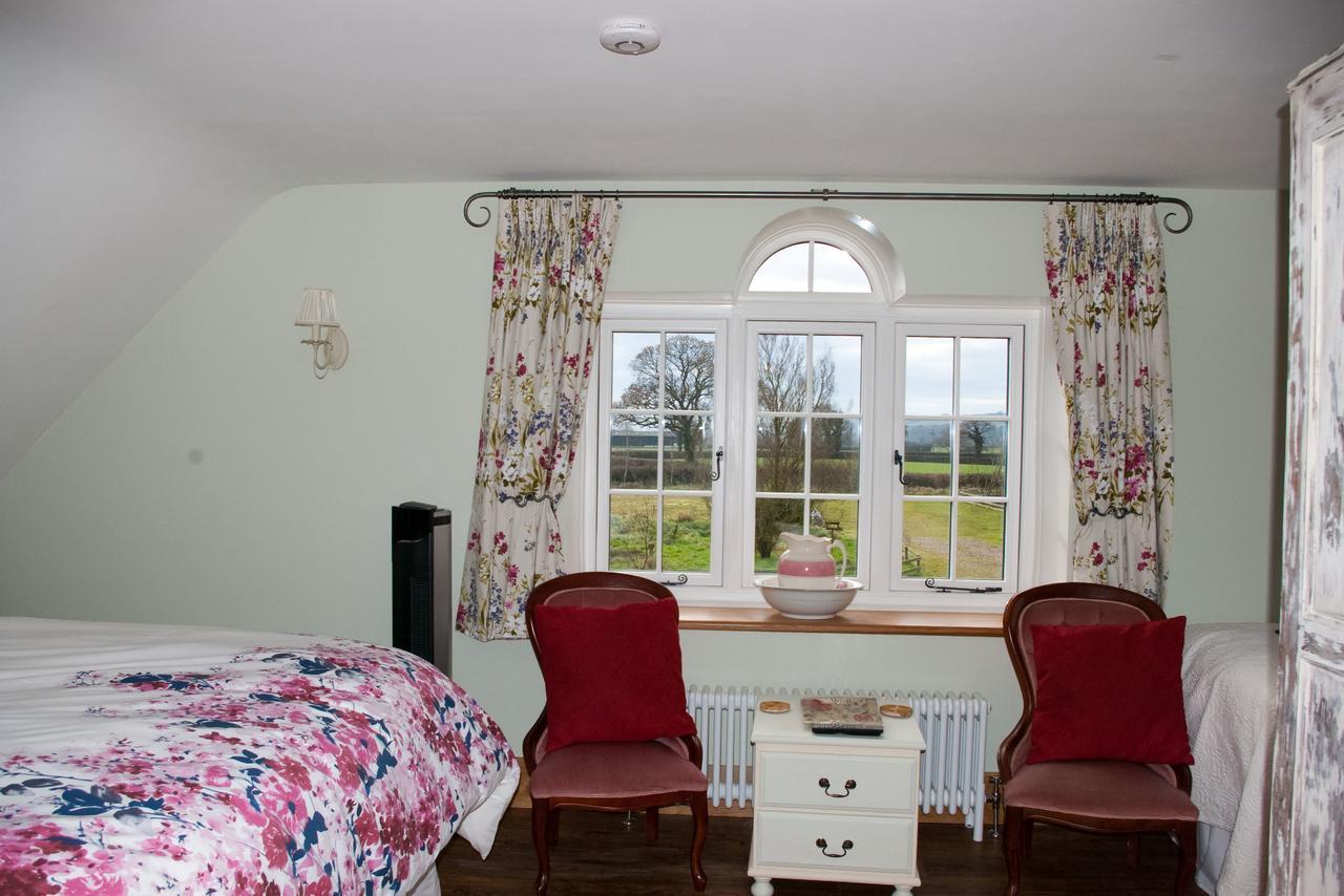 Spillers Farm Bed and Breakfast Axminster Eksteriør billede